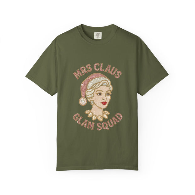 Mrs Claus Glam Squad T-Shirt | Retro Pinup Santa Lady Holiday Tee