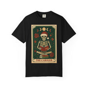'The Caroler' Tarot Card T-Shirt