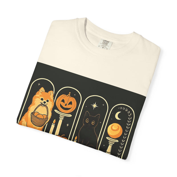 Spooky Season Pomeranain Unisex T-Shirt