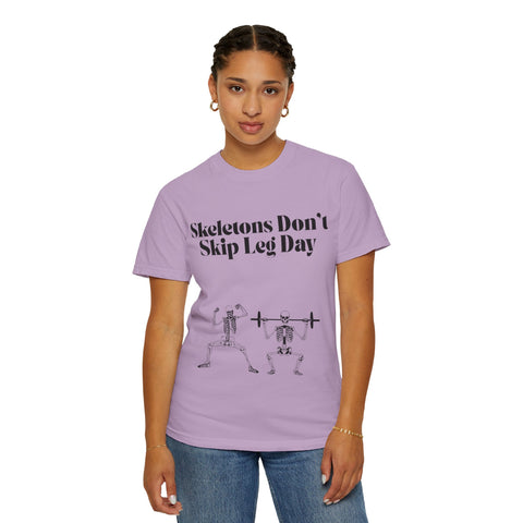 'Skeletons Don't Skip Leg Day' Unisex T-Shirt