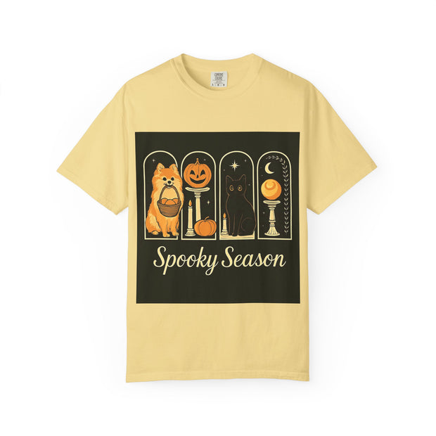 Spooky Season Pomeranain Unisex T-Shirt
