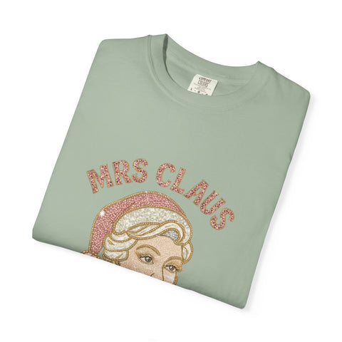 Mrs Claus Glam Squad T-Shirt | Retro Pinup Santa Lady Holiday Tee