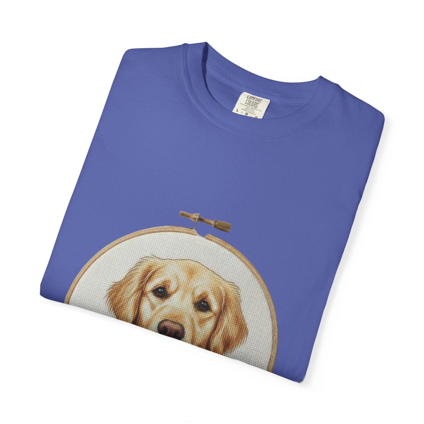 Golden Retriever Portrait T-Shirt | Embroidery Hoop Dog Art