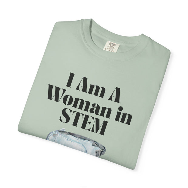 'I Am A Woman In STEM' Scientist Unisex T-shirt