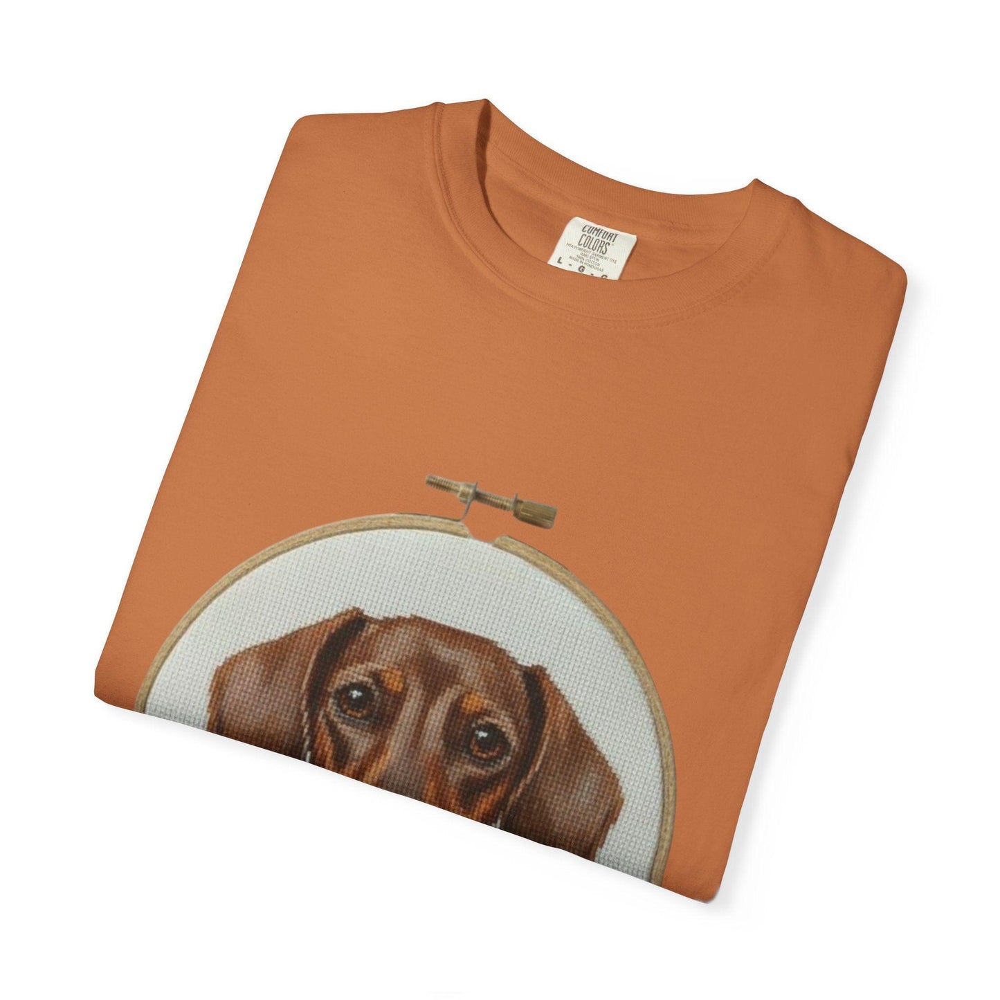 Dachshund Portrait T-shirt | Embroidery Hoop Dog Illustration