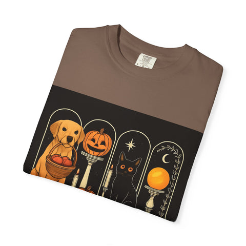 Spooky Season Golden Retriever Unisex T-Shirt