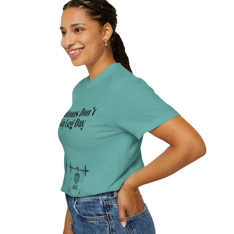 'Skeletons Don't Skip Leg Day' Unisex T-Shirt