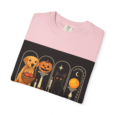 Spooky Season Golden Retriever Unisex T-Shirt