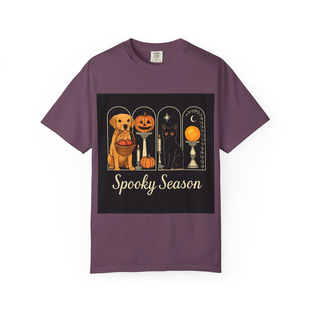 Spooky Season Golden Retriever Unisex T-Shirt