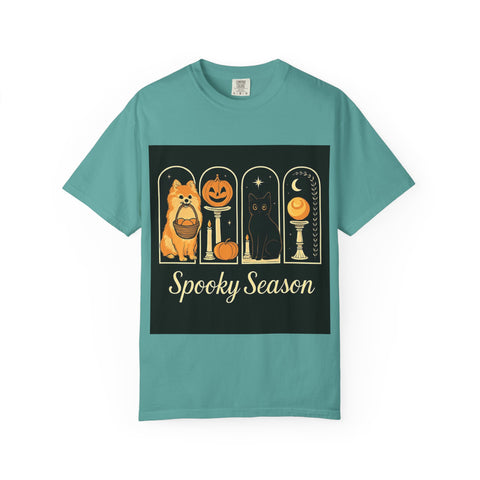Spooky Season Pomeranain Unisex T-Shirt