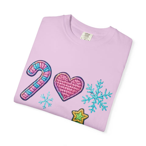 Festive Gamer T-Shirt, Christmas Tee, Gamer Shirt, Holiday Apparel, Unisex Christmas Gift, Cute Gaming T-Shirt