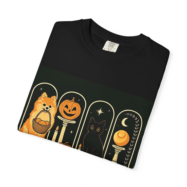 Spooky Season Pomeranain Unisex T-Shirt
