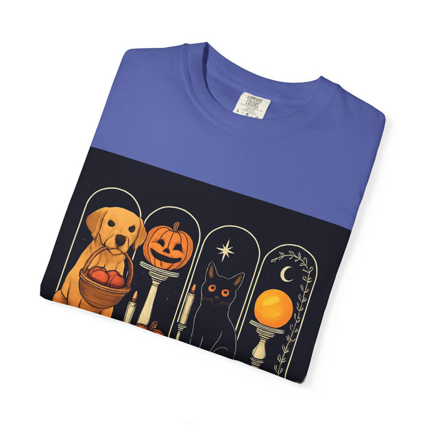Spooky Season Golden Retriever Unisex T-Shirt