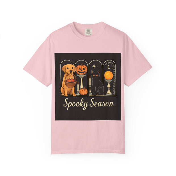 Spooky Season Golden Retriever Unisex T-Shirt