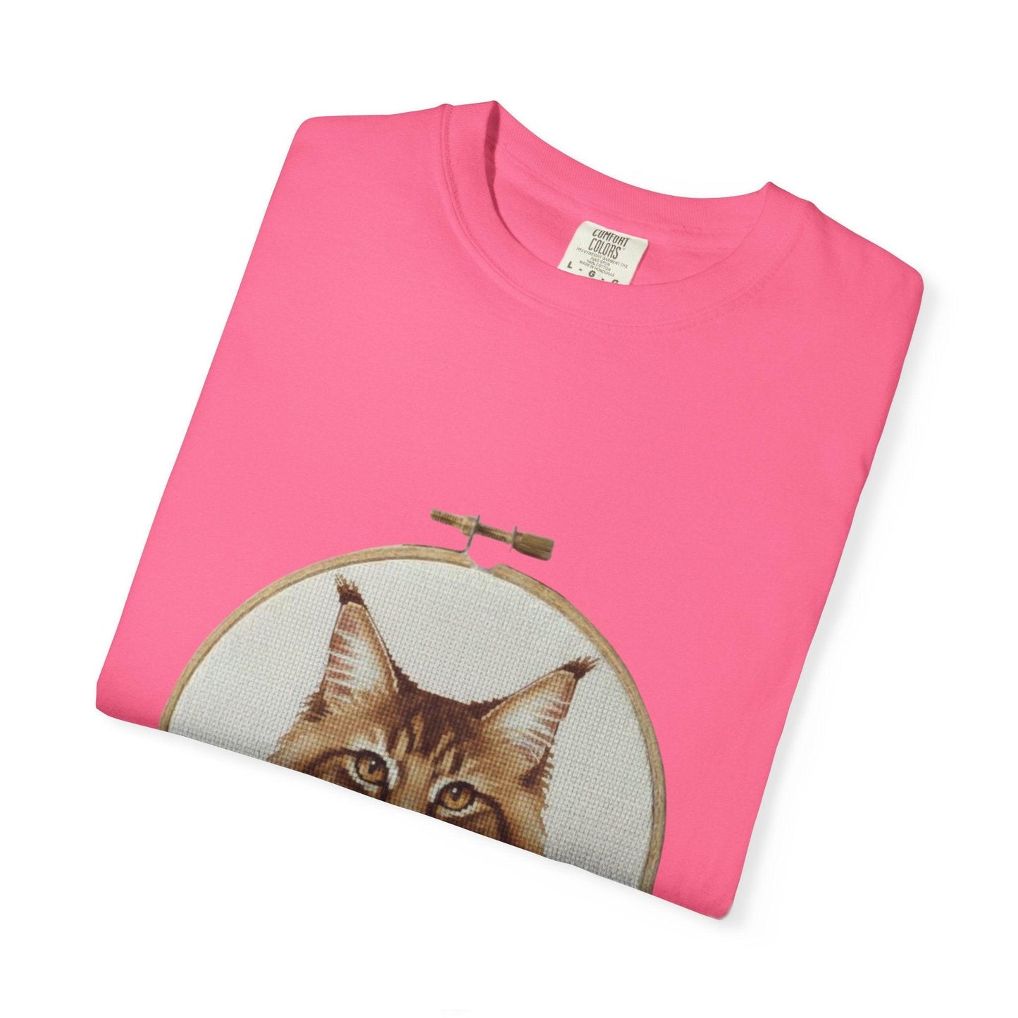 Maine Coon Portrait Hoop Art T-shirt | Cat Face Floral Embroidery Print