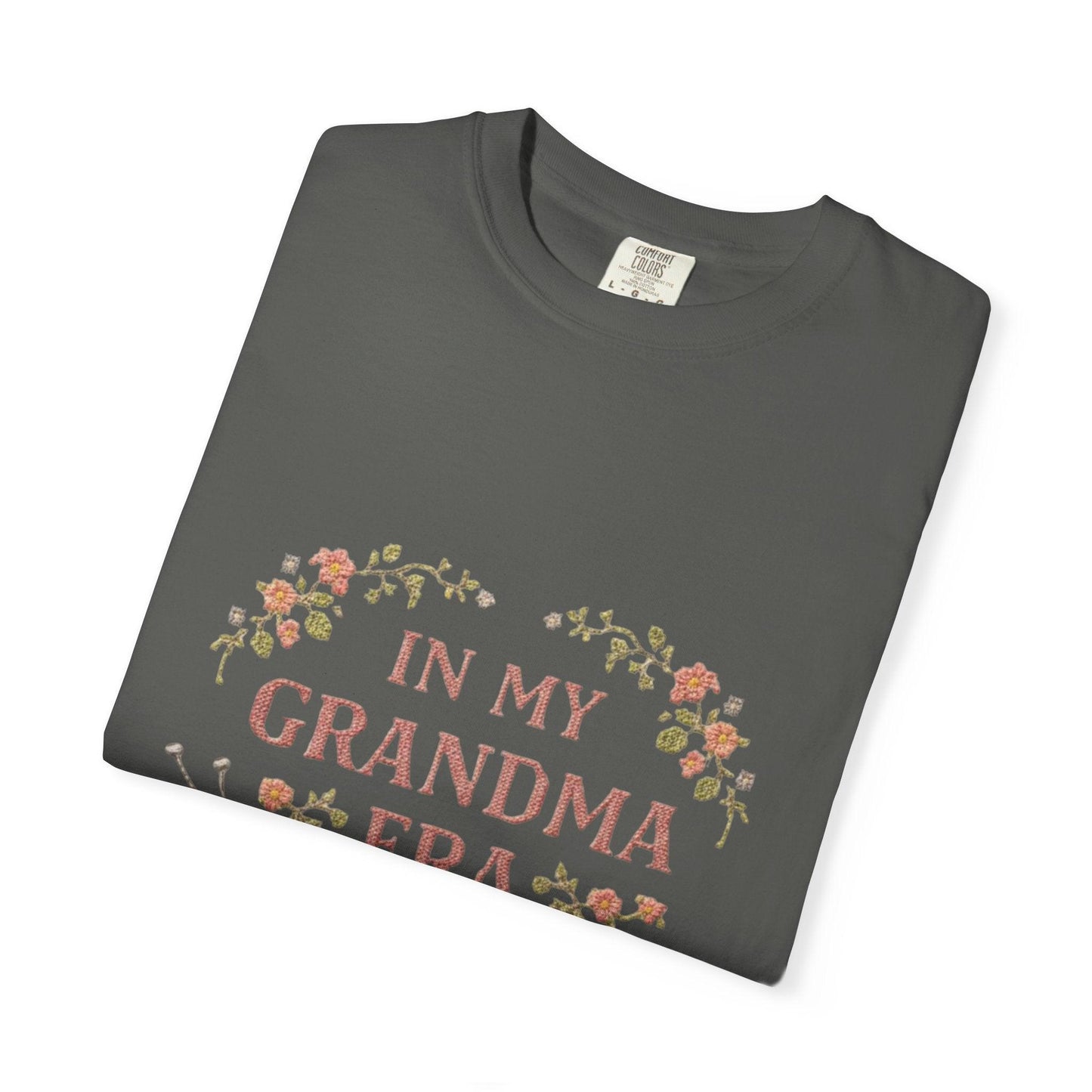 In My Grandma Era knitting balls glasses T-shirt | vintage floral knit design