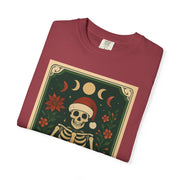 'The Caroler' Tarot Card T-Shirt