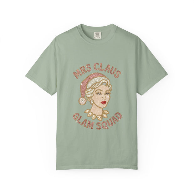 Mrs Claus Glam Squad T-Shirt | Retro Pinup Santa Lady Holiday Tee