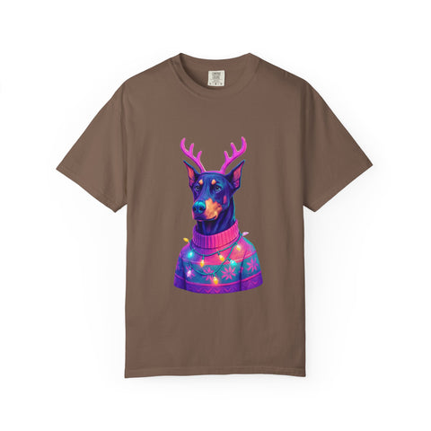 Festive Doberman Holiday T-Shirt, Christmas Shirt, Unisex Gift, Funny Pet Apparel, Cozy Winter Wear, Animal Lover Tee