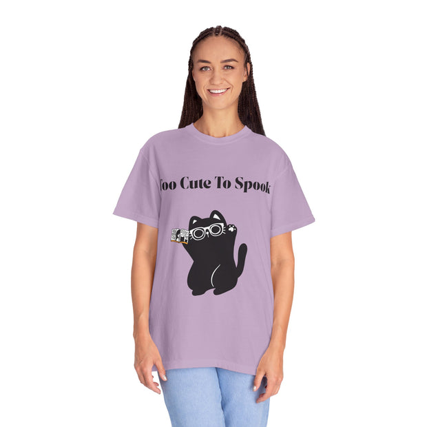 'Too Cute To Spook' Unisex T-shirt