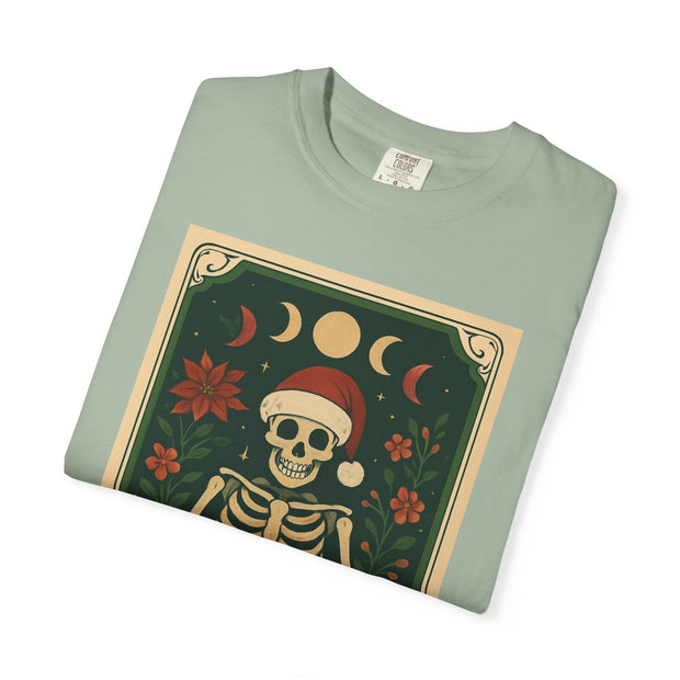'The Caroler' Tarot Card T-Shirt