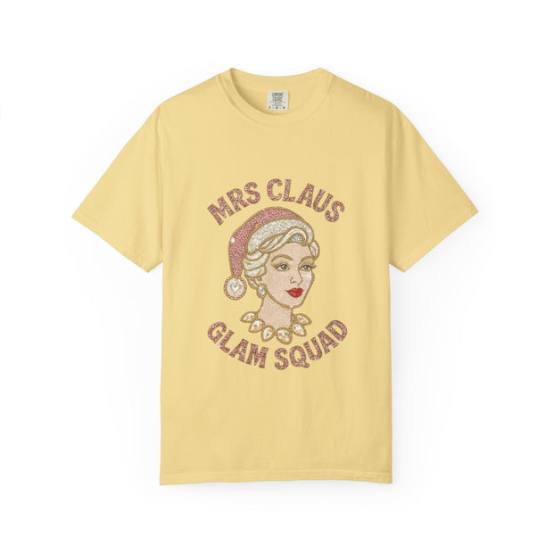 Mrs Claus Glam Squad T-Shirt | Retro Pinup Santa Lady Holiday Tee