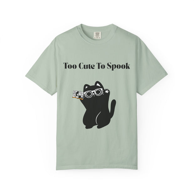 'Too Cute To Spook' Unisex T-shirt
