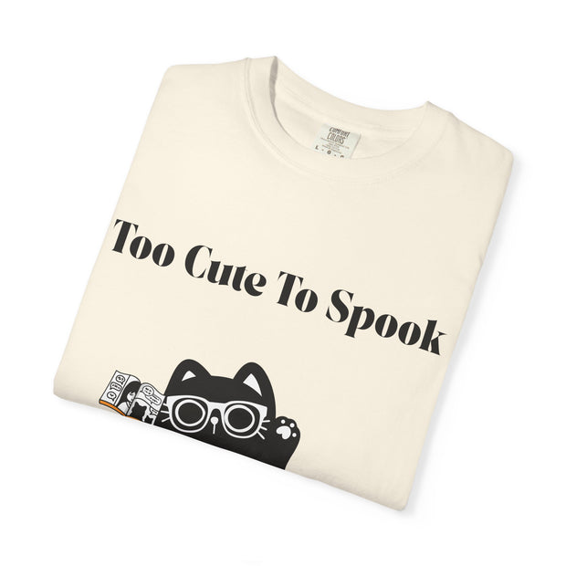 'Too Cute To Spook' Unisex T-shirt
