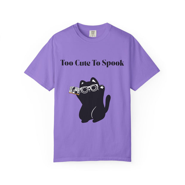 'Too Cute To Spook' Unisex T-shirt