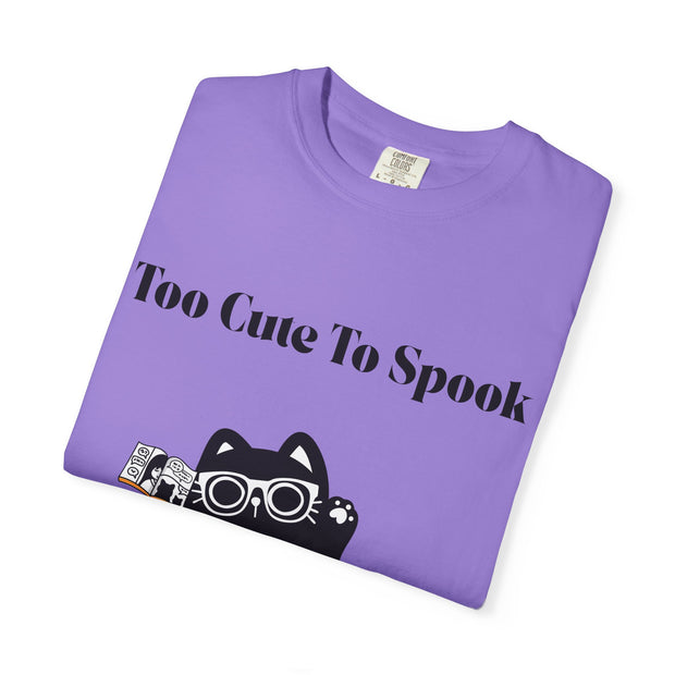 'Too Cute To Spook' Unisex T-shirt