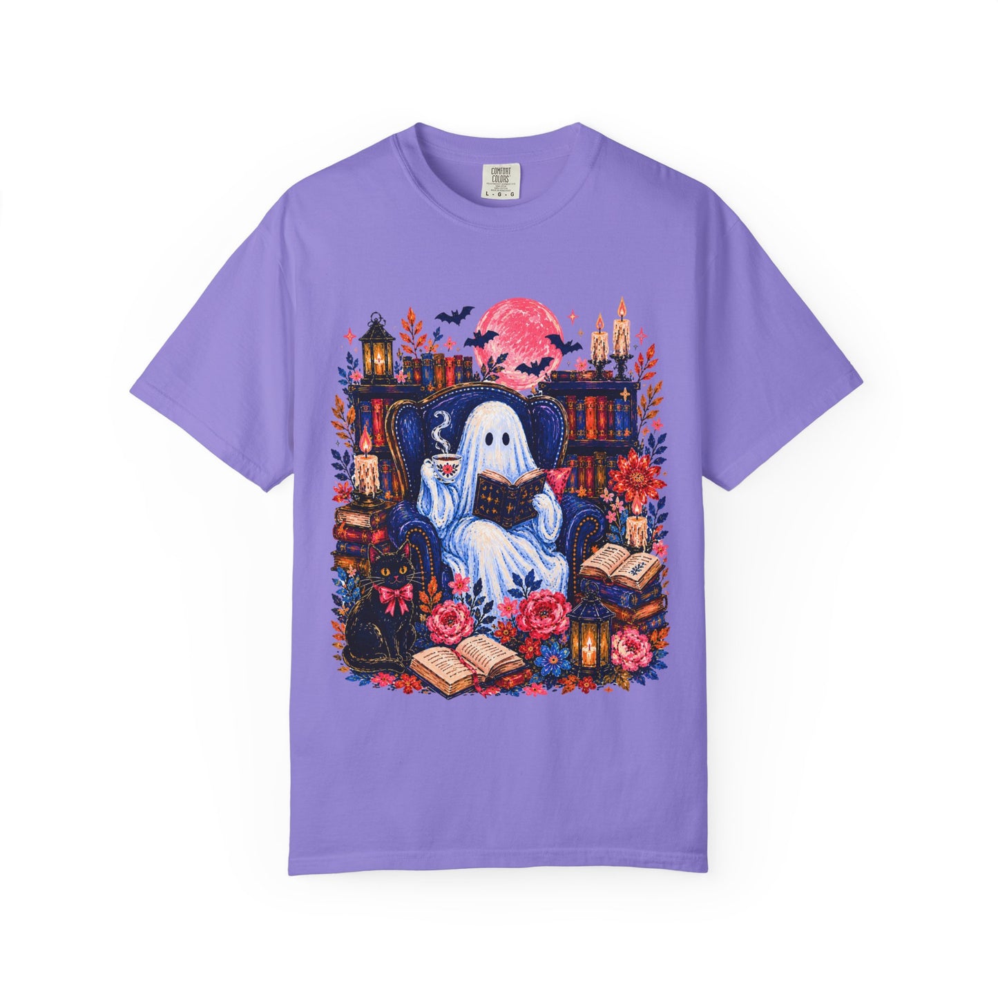 Cozy Reading Ghost T-Shirt | Bookish Halloween Illustration