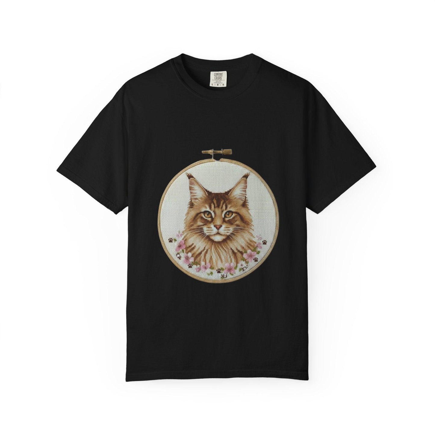 Maine Coon Portrait Hoop Art T-shirt | Cat Face Floral Embroidery Print