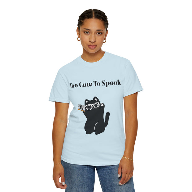 'Too Cute To Spook' Unisex T-shirt