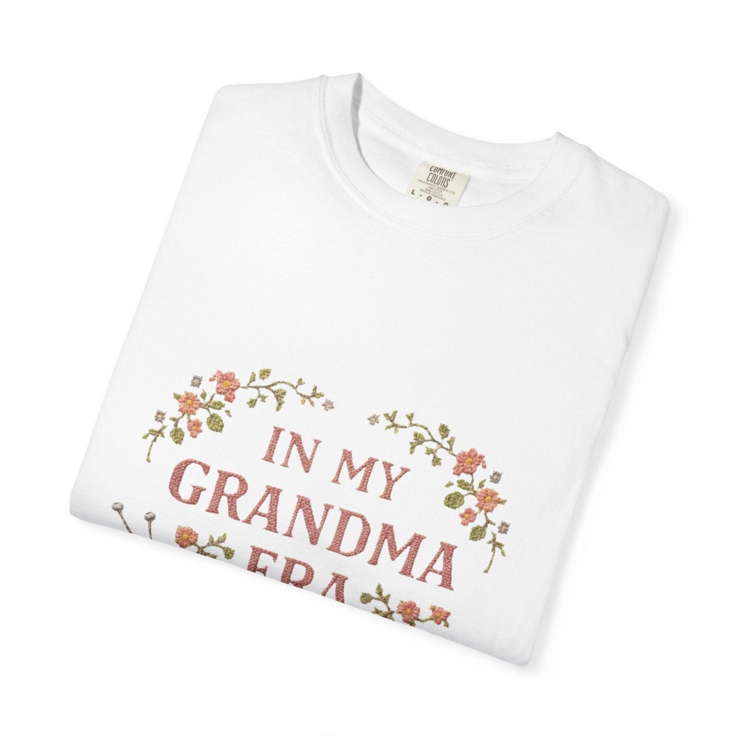 In My Grandma Era knitting balls glasses T-shirt | vintage floral knit design