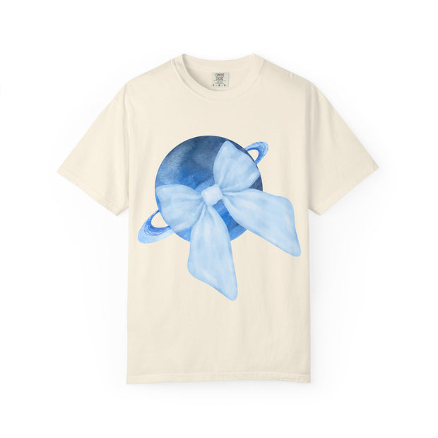 Blue Saturn Wrapped In Blue Bow Unisex T-Shirt