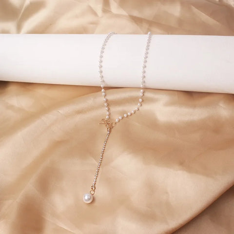 Delicate Delight Bow & Pearl Necklace