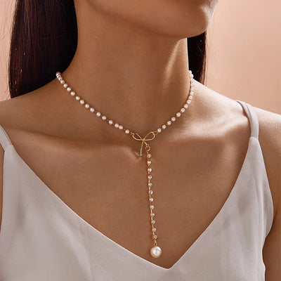 Delicate Delight Bow & Pearl Necklace