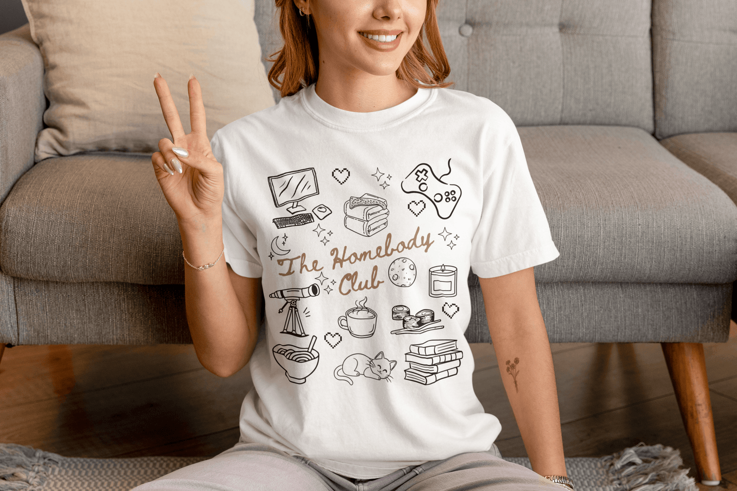 The Homebody Club T-Shirt | Cozy Vintage Style | Gift for Introverts | Home Lovers Tee | Cute Casual Wear | Relaxed Vibes Shirt