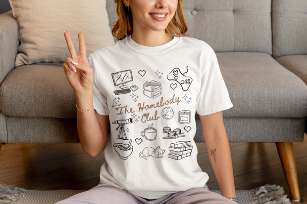 The Homebody Club T-Shirt | Cozy Vintage Style | Gift for Introverts | Home Lovers Tee | Cute Casual Wear | Relaxed Vibes Shirt