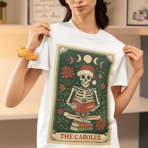 'The Caroler' Tarot Card T-Shirt